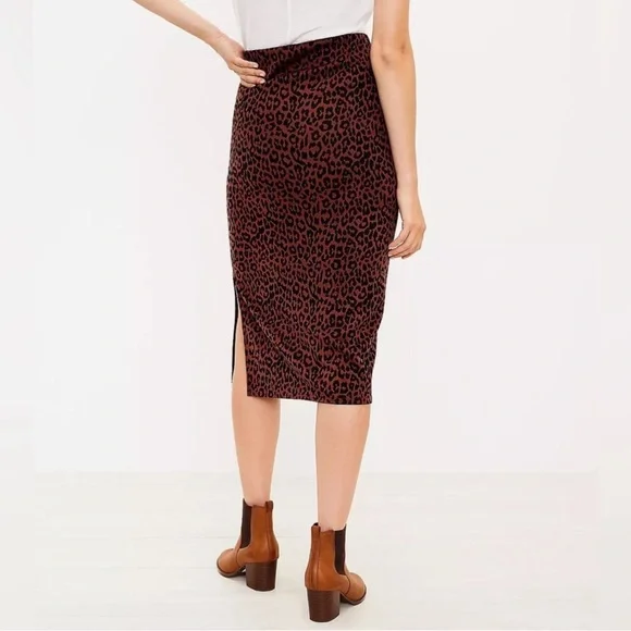 LOFT leopard print midi skirt sz S - Picture 3 of 8